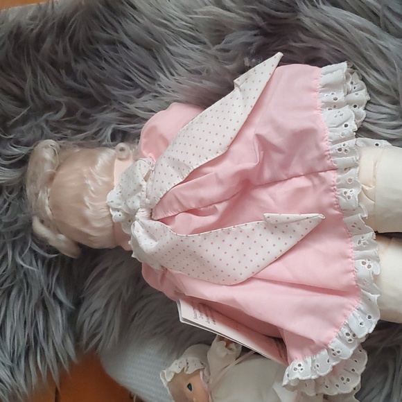 Precious moments dolls Jessi &Lisa - Picture 7 of 13